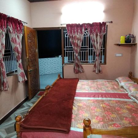 Maniis Homestay Vālpārai エクステリア 写真