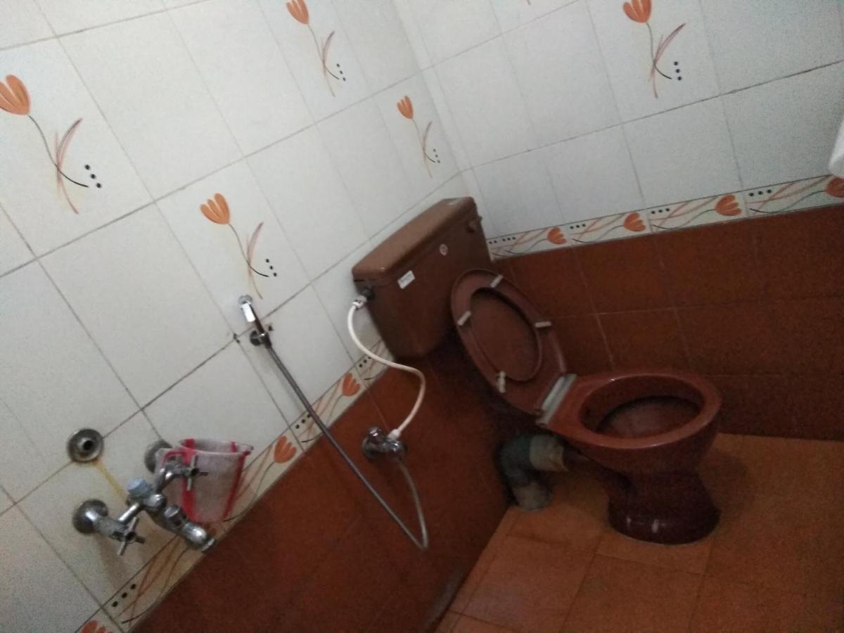 Maniis Homestay Vālpārai エクステリア 写真