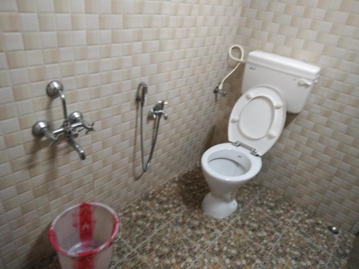 Maniis Homestay Vālpārai エクステリア 写真